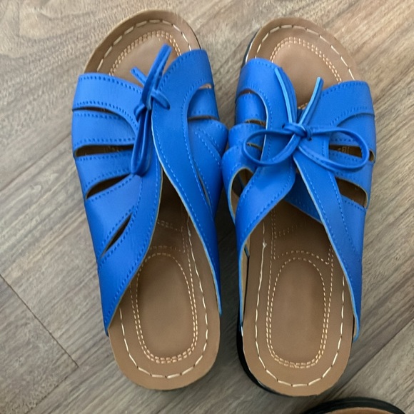 ❤️❤️4 NWOT pretty sandals - Picture 5 of 8